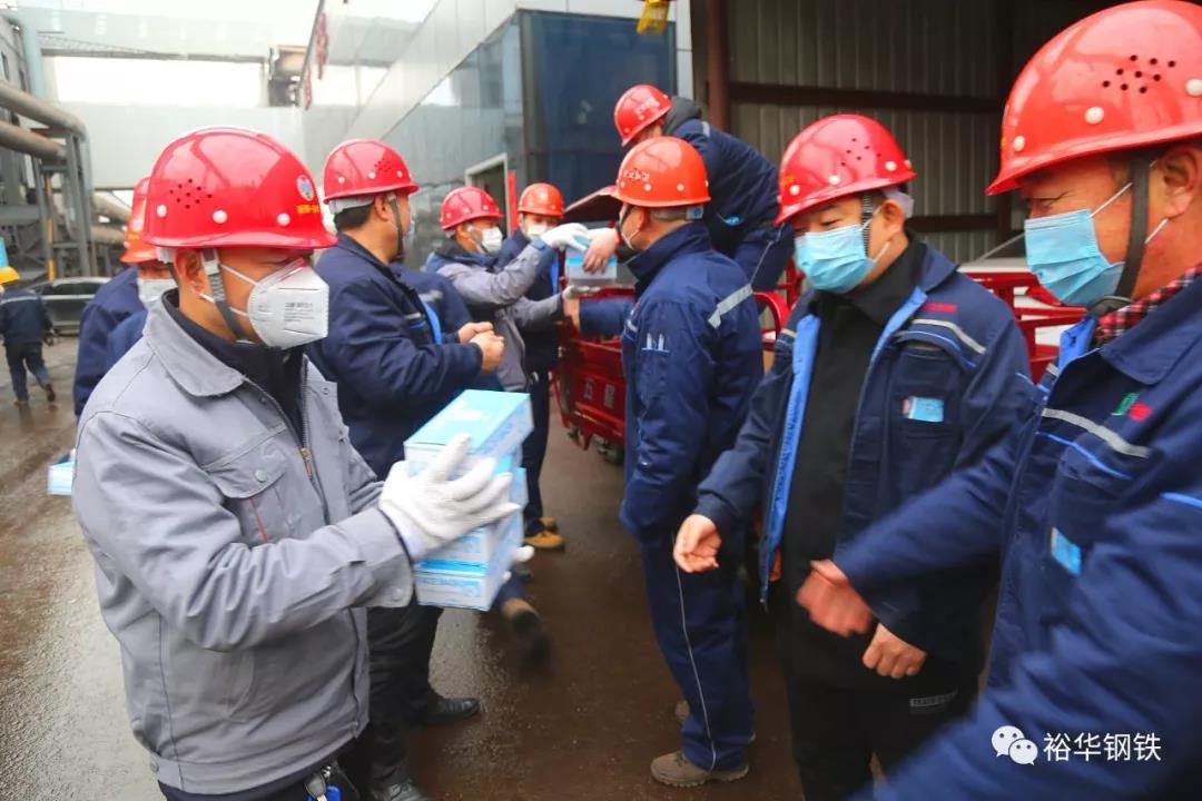 集团领导到生产一线检查防疫工作落实情况