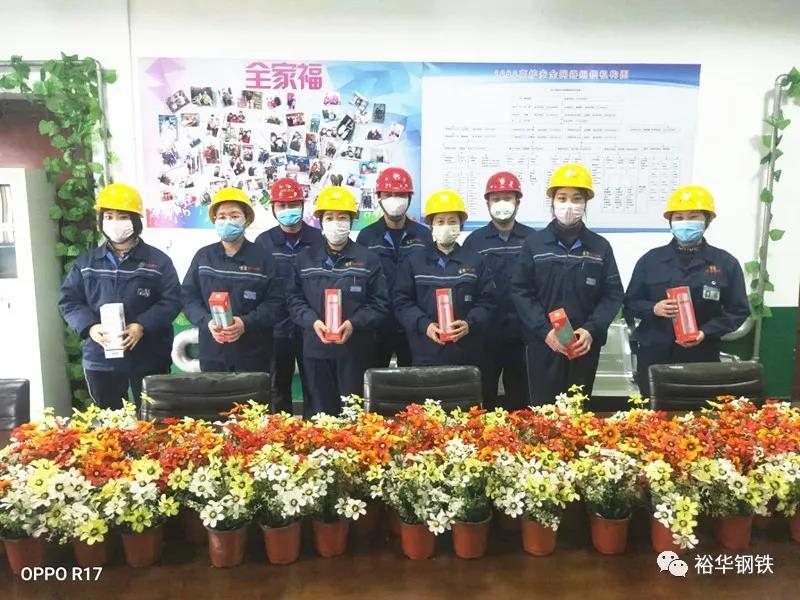 当之无愧，她们是炼铁东区的“女神”！